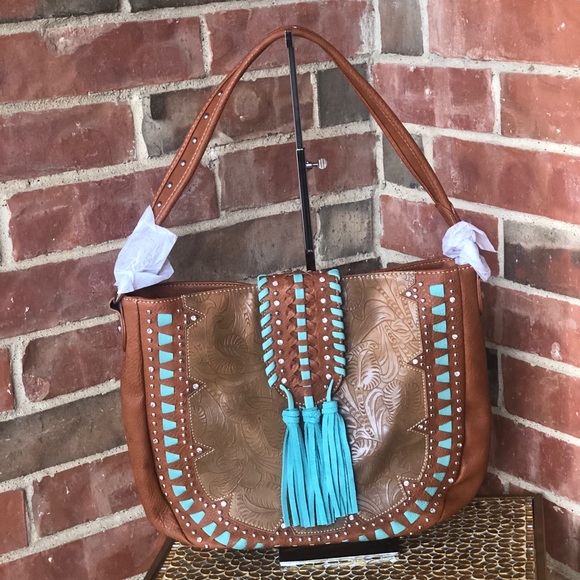 Montana West Handbags - Montana West Embossed Concealed Carry Hobo